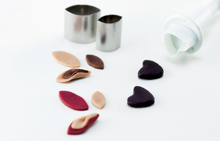 Little Lion Step-by-step Modeling Chocolate