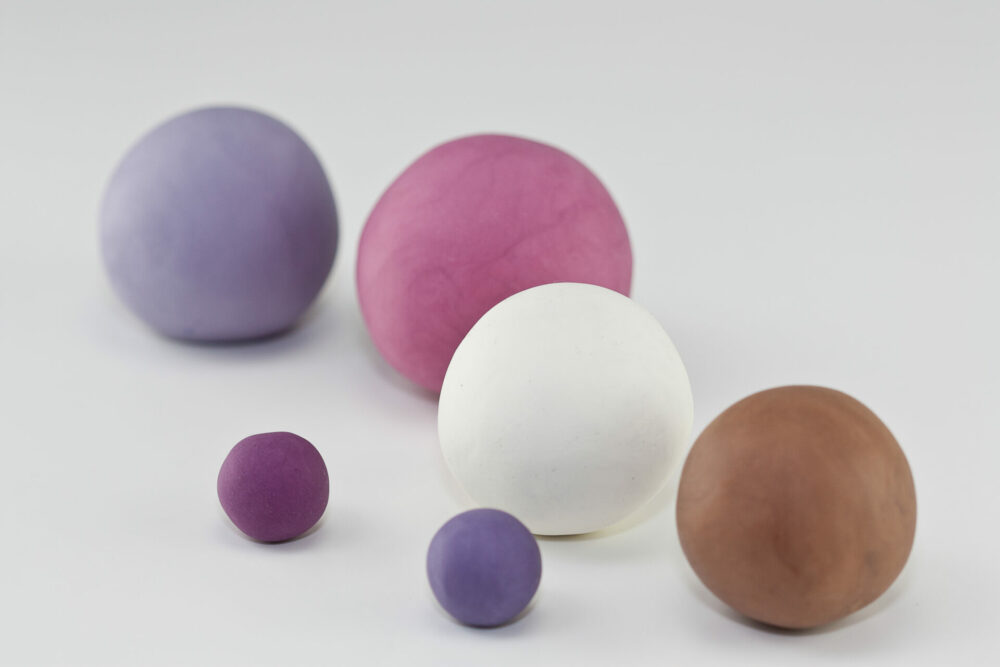 Little Koala Colors Modeling Chocolate